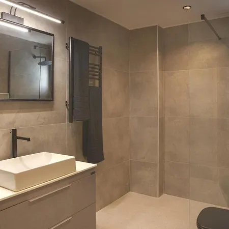 アパート Philippos & Alexandros Tigaki